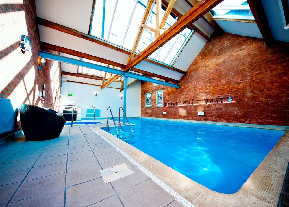 Crown & Mitre Hotel Carlisle  Bagian luar foto
