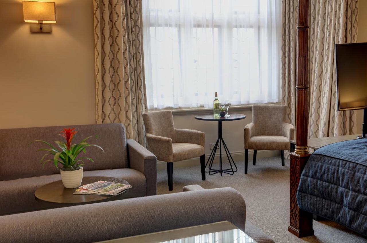 Crown & Mitre Hotel Carlisle  Bagian luar foto