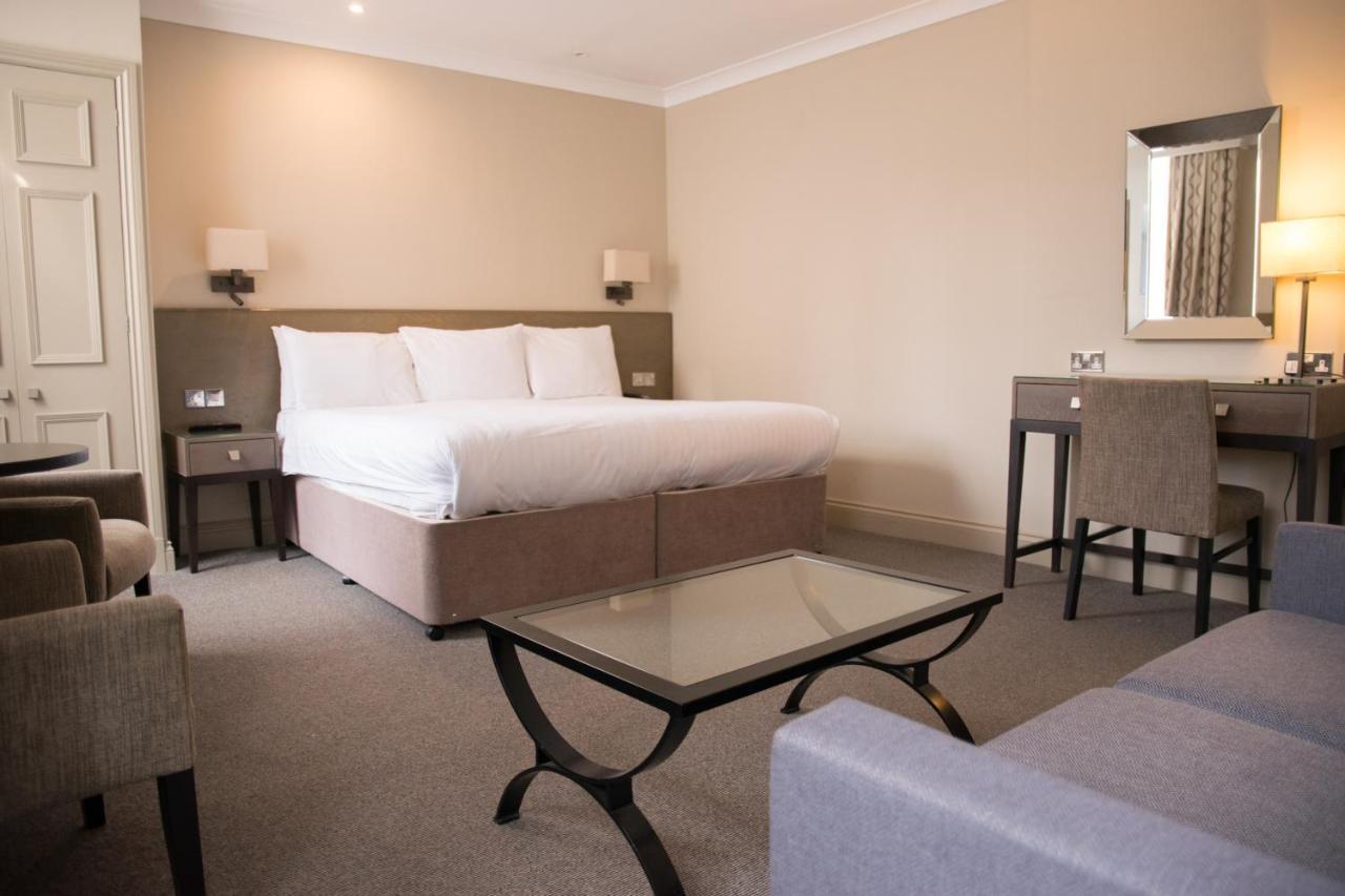 Crown & Mitre Hotel Carlisle  Bagian luar foto