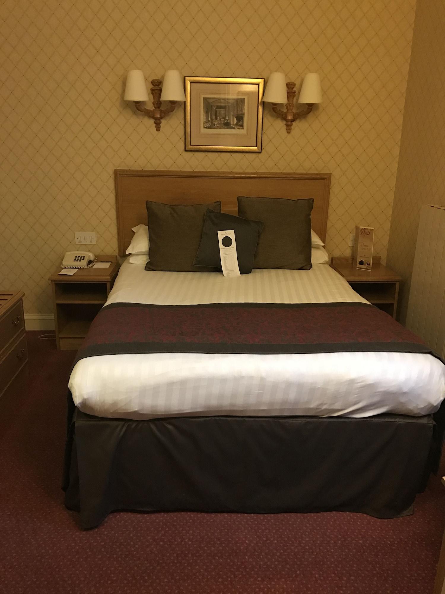 Crown & Mitre Hotel Carlisle  Bagian luar foto