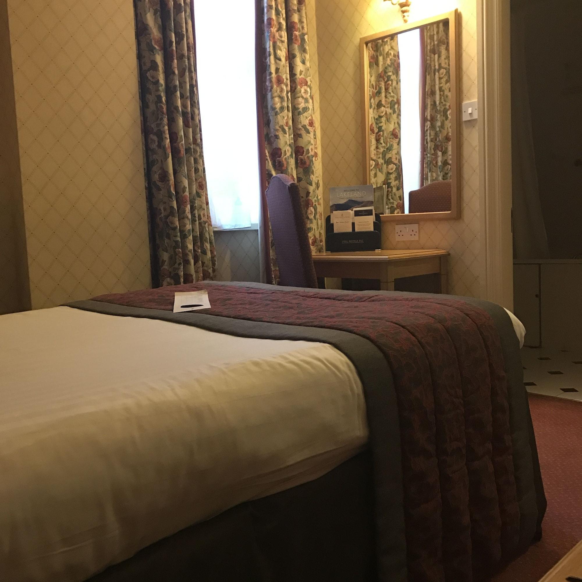 Crown & Mitre Hotel Carlisle  Bagian luar foto