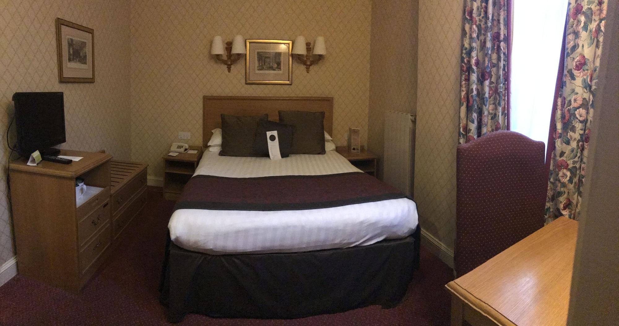 Crown & Mitre Hotel Carlisle  Bagian luar foto
