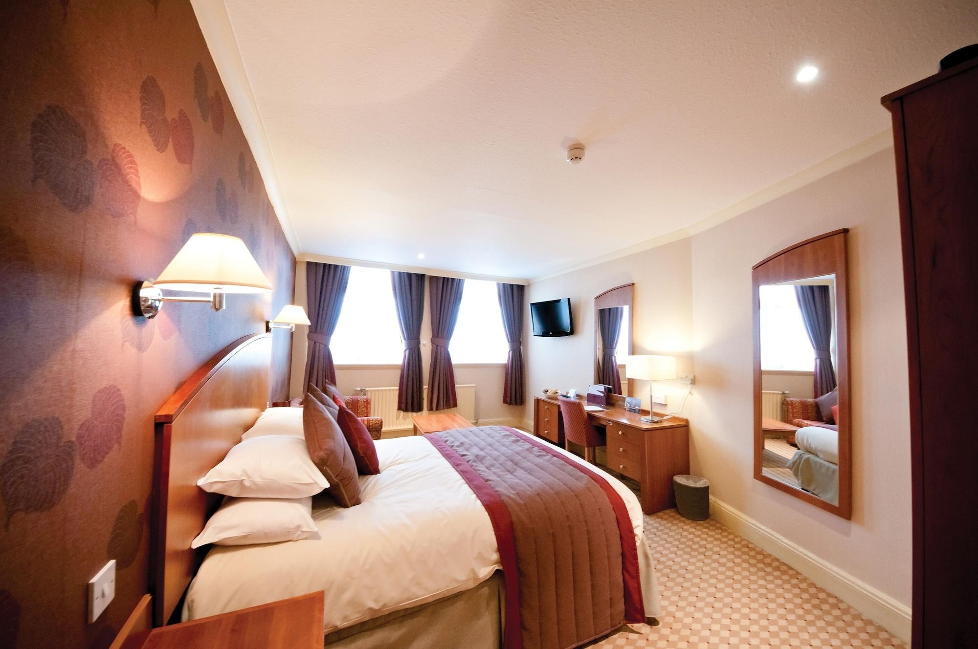Crown & Mitre Hotel Carlisle  Bagian luar foto