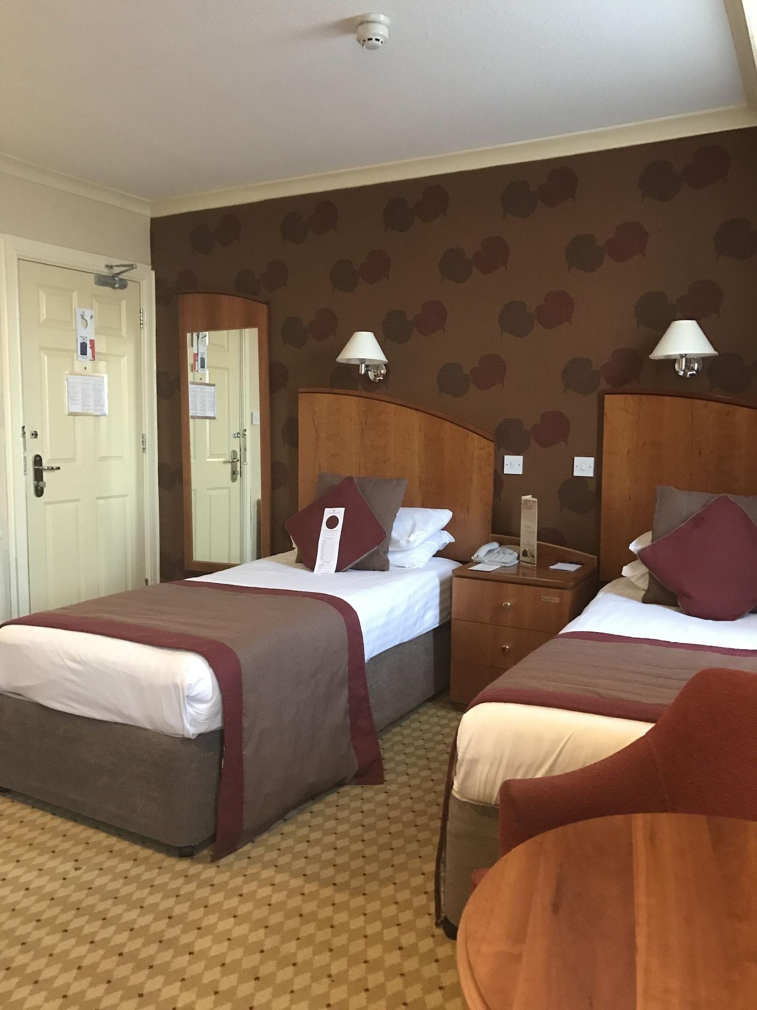 Crown & Mitre Hotel Carlisle  Bagian luar foto