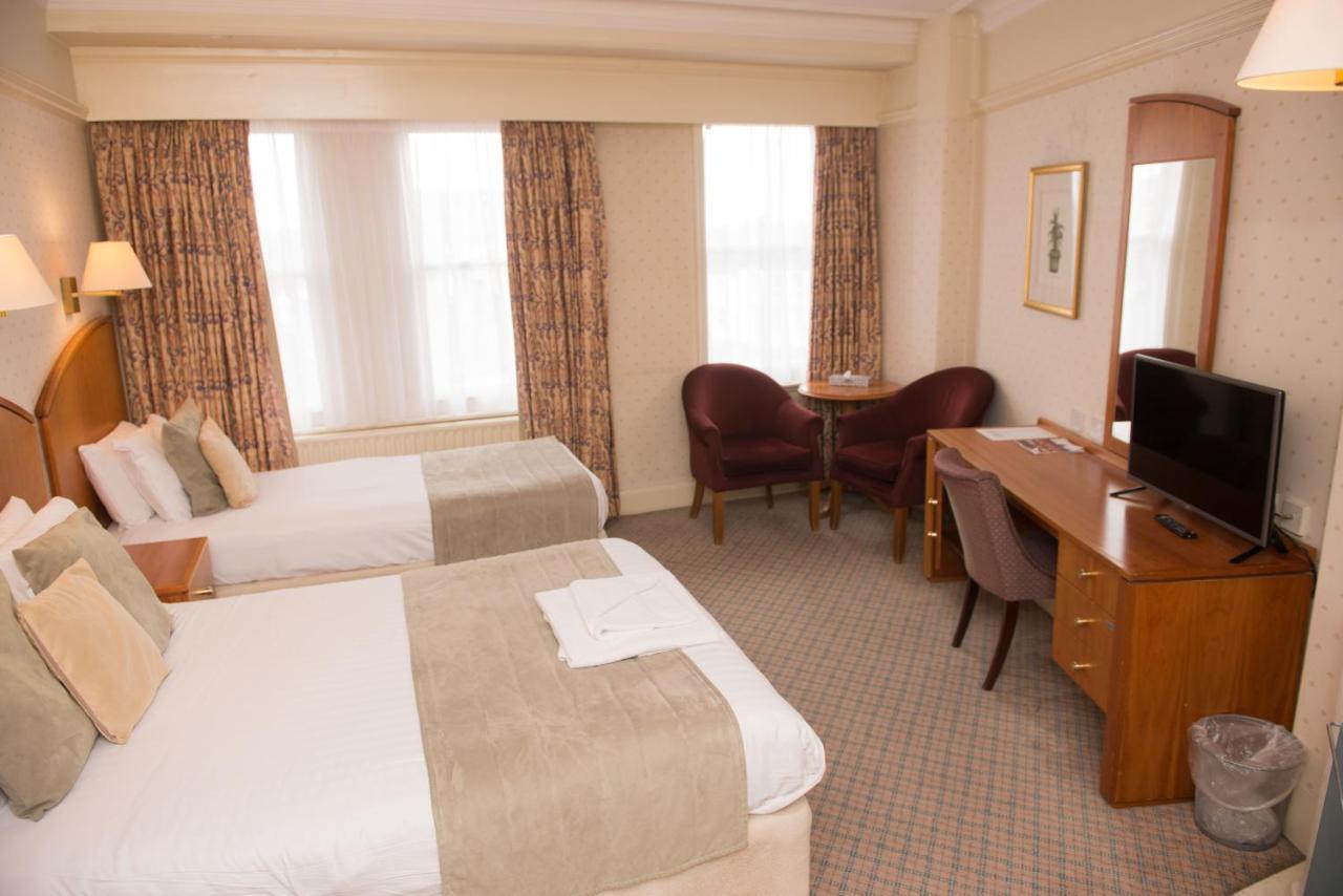 Crown & Mitre Hotel Carlisle  Bagian luar foto