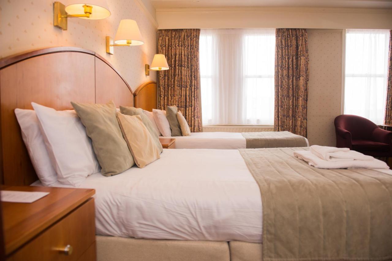 Crown & Mitre Hotel Carlisle  Bagian luar foto