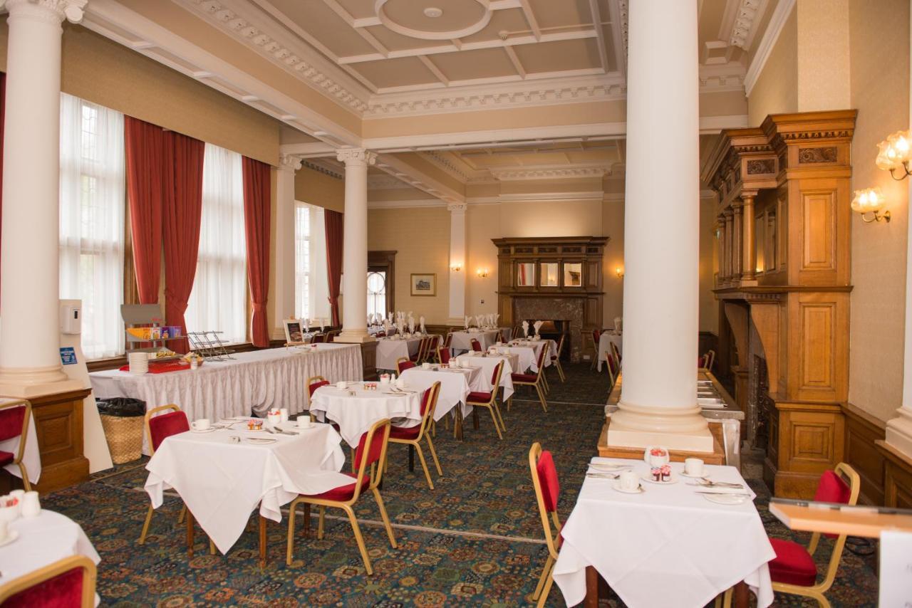Crown & Mitre Hotel Carlisle  Bagian luar foto